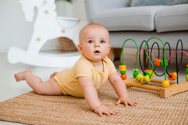 Развитие малыша: как поддерживать его рост и развитие в домашних условиях?